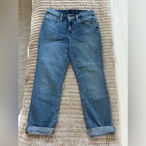 J.Crew Slim Boyfriend. Size 26.  Only worn once. Super cute. Super comfortable!